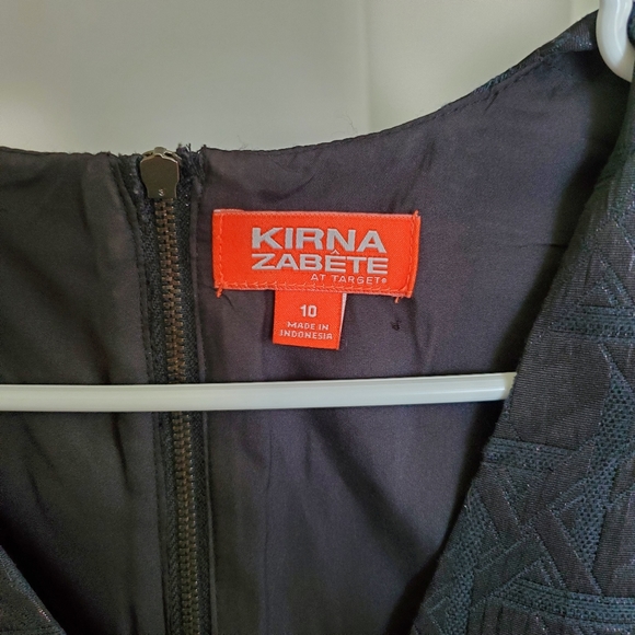 Black Dress - Picture 3 of 10